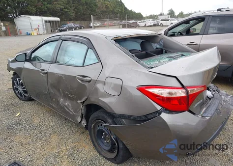 2018 Toyota Corolla L/Le/Xle/Se/Xse z USA, uszkodzony, nr VIN 2T1BURHE5JC042611